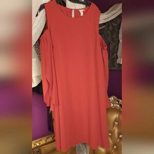 AVA VIV Little Red Cold Shoulder Dress. XL